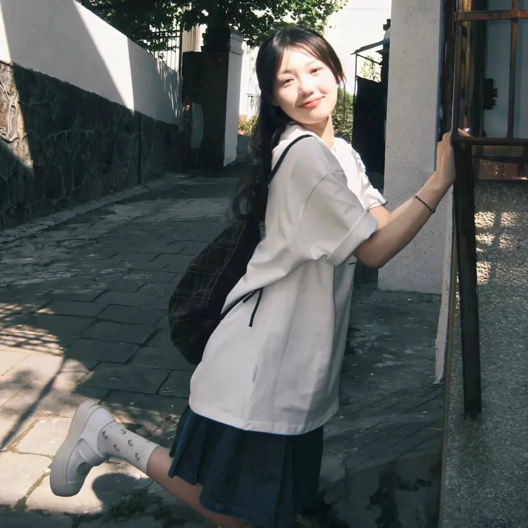 安全屋海报