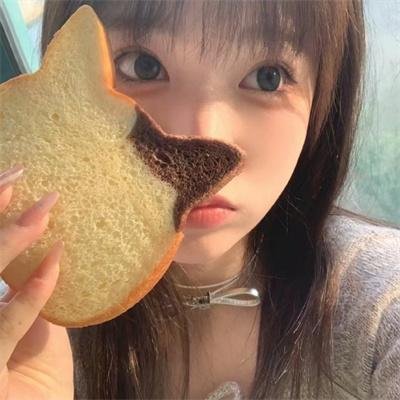 星与月是天上的洞