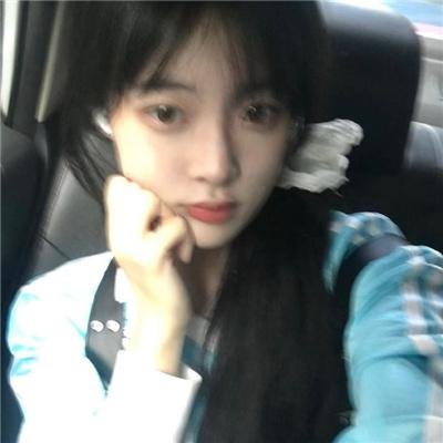 号舱房的女人